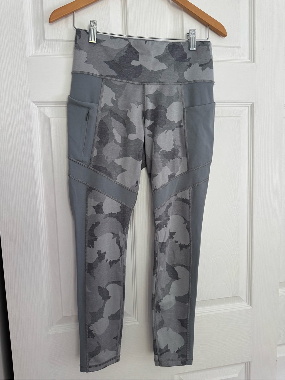 Athleta Gray Camo High-Rise Leggings with Side Pockets